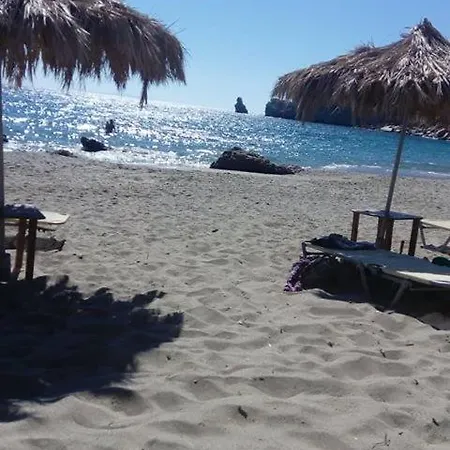 Ξενοδοχείο Apanemia Τριόπετρα